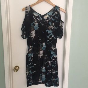 Silence + Noise Cold Shoulder Dress